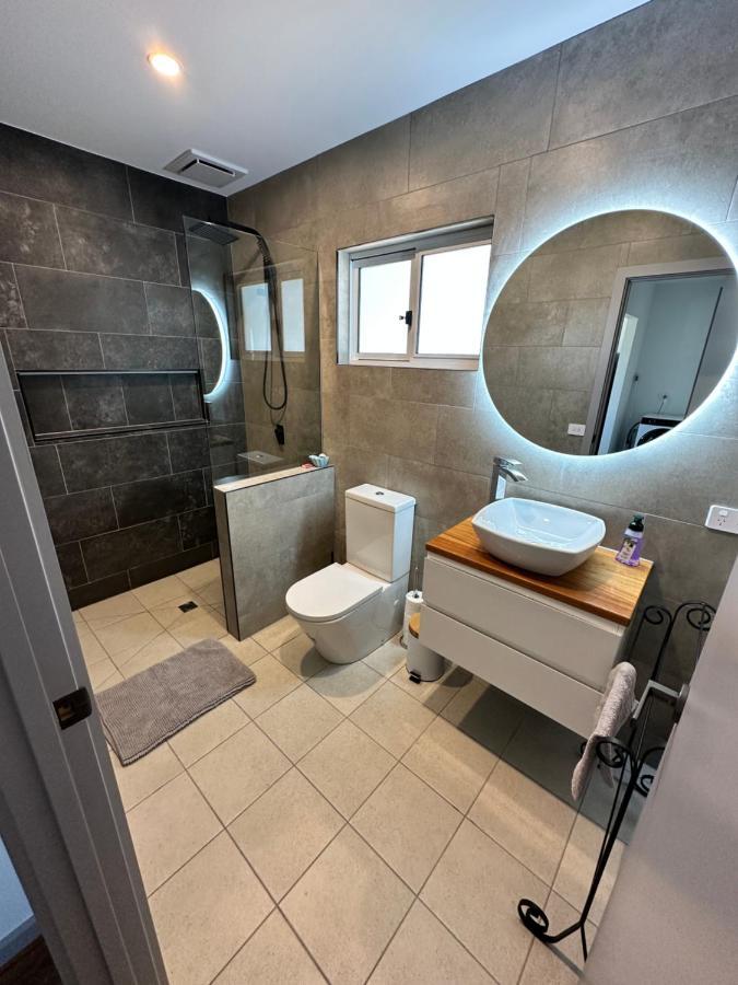 Luxury Holiday Unit 8Min Walk To Town Center With Boat Parking Mallacoota Luaran gambar